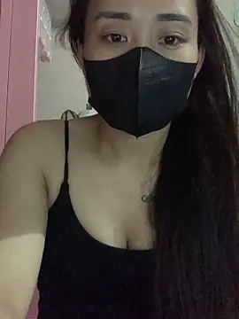 Snapshot of NinaBaby22 chatting on June 1, 5:14 pm NinaBaby22 online show from June 1, 5:14 pm