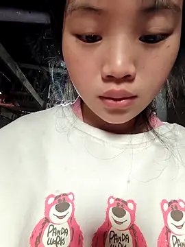 Quieny-x online show from December 15, 5:01 am