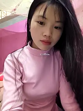 Quieny-x online show from December 20, 1:34 am