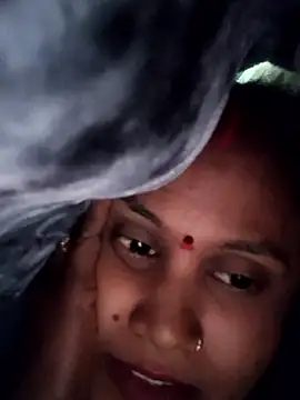 Akanksha soni online show from January 11, 9:03 am