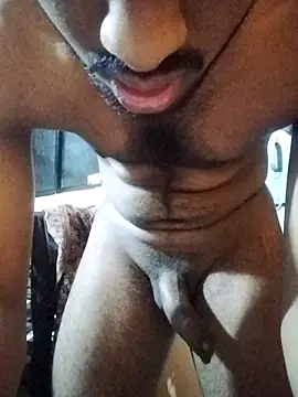 Snapshot of moonlightTower chatting on December 15, 4:22 pm moonlightTower online show from December 15, 4:22 pm