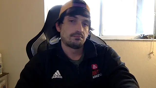 Snapshot of bls123123 chatting on January 18, 4:44 pm bls123123 online show from January 18, 4:44 pm