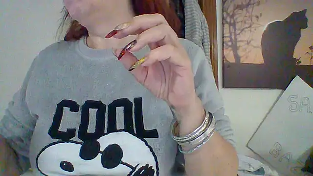 Lunamaya7 online show from January 6, 7:28 pm