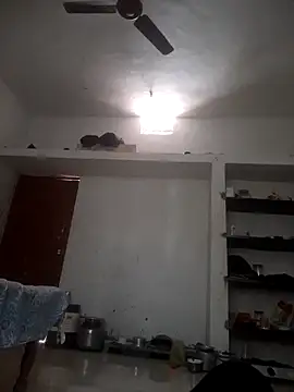 Snapshot of shubhamkumaraoo chatting on December 16, 8:41 am shubhamkumaraoo online show from December 16, 8:41 am