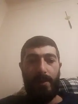 Snapshot of vgrr45534 chatting on December 15, 3:11 am vgrr45534 online show from December 15, 3:11 am