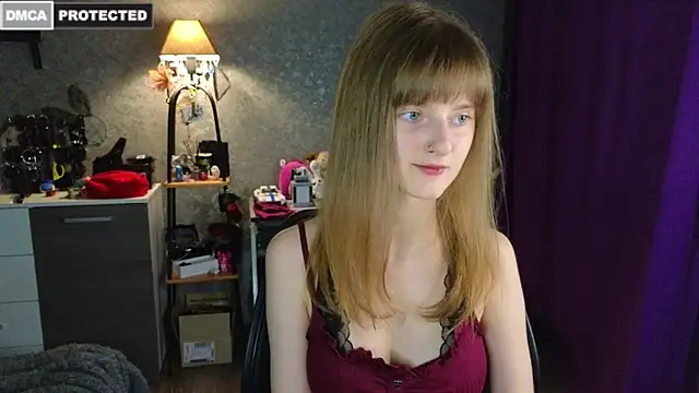 Snapshot of Miss_Alisa_ chatting on July 23, 9:35 pm Miss Alisa online show from July 23, 9:35 pm