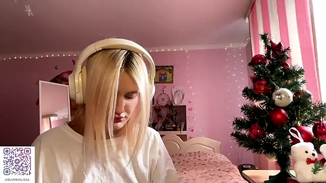 MelisaBloomy online show from December 15, 9:46 am