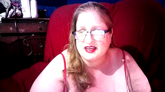 jade-belle online show from April 4, 5:38 am
