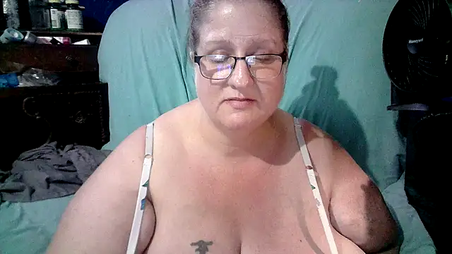 Snapshot of jade-belle chatting on May 18, 6:30 am jade-belle online show from May 18, 6:30 am