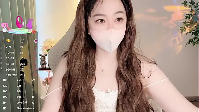 Snapshot of dollar-188 chatting on December 15, 1:32 am dollar-188 online show from December 15, 1:32 am