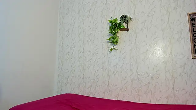 couple hardroom online show from February 11, 12:04 am