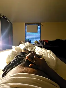 Gnax1 online show from February 1, 8:13 am