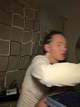 vinique99 online show from February 15, 11:56 pm