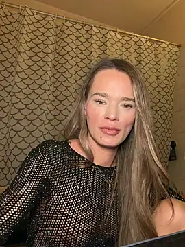 vinique99 online show from March 3, 9:42 pm