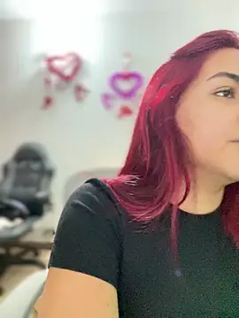 Snapshot of Zarahs_Blare1 chatting on February 3, 11:43 pm Zarahs Blare1 online show from February 3, 11:43 pm