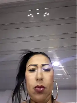 Naomy Mature online show from February 12, 12:55 pm