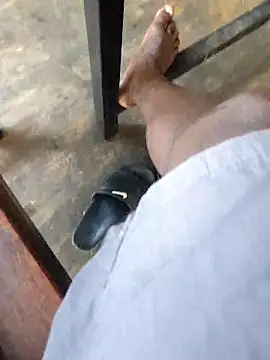 Snapshot of M8ygcthf3 chatting on January 12, 12:54 pm M8ygcthf3 online show from January 12, 12:54 pm