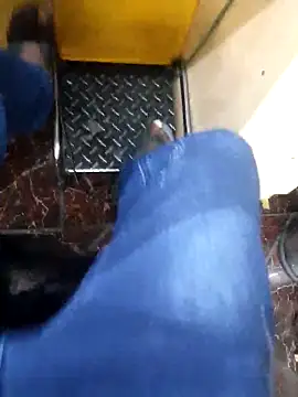 Snapshot of M8ygcthf3 chatting on February 7, 5:49 pm M8ygcthf3 online show from February 7, 5:49 pm