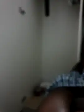 Snapshot of M8ygcthf3 chatting on March 7, 7:11 pm M8ygcthf3 online show from March 7, 7:11 pm