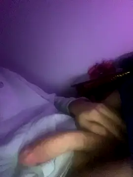 Snapshot of Moh16dz chatting on December 19, 2:07 am Moh16dz online show from December 19, 2:07 am