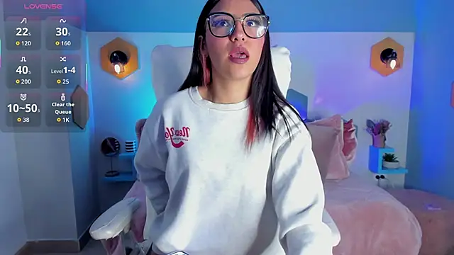 Snapshot of Hiyori_Bloom_ chatting on January 10, 4:47 am Hiyori Bloom online show from January 10, 4:47 am