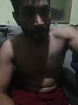 Snapshot of mavyz56 chatting on July 14, 1:52 am mavyz56 online show from July 14, 1:52 am