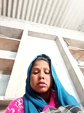 Shreya pandit online show from February 9, 2:37 am