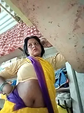 Shreya pandit online show from April 23, 12:45 am