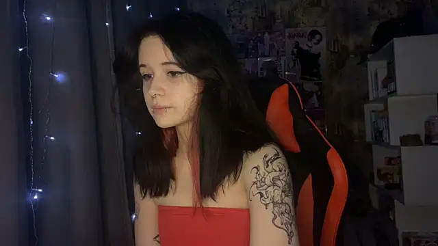 Absent Fairy online show from April 28, 5:07 pm