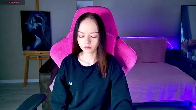 Snapshot of WeksaMur chatting on January 8, 11:45 am WeksaMur online show from January 8, 11:45 am