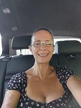 Snapshot of Sacha_Scorp chatting on July 17, 8:54 am Sacha Scorp online show from July 17, 8:54 am