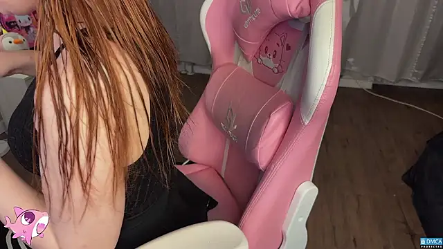 PinkSharky online show from March 14, 3:06 pm