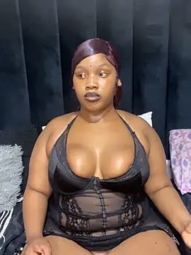 THICKBARBIE32 online show from June 11, 12:08 am