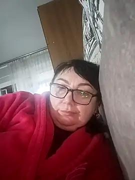 Snapshot of MariSwan222 chatting on December 17, 1:50 pm MariSwan222 online show from December 17, 1:50 pm