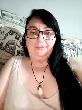Snapshot of MariSwan222 chatting on May 14, 8:37 pm MariSwan222 online show from May 14, 8:37 pm
