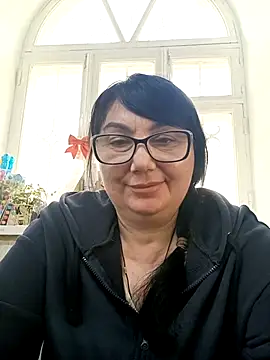 Snapshot of MariSwan222 chatting on May 19, 9:26 am MariSwan222 online show from May 19, 9:26 am