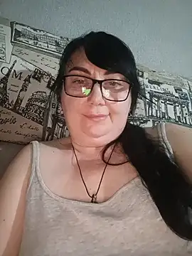 Snapshot of MariSwan222 chatting on May 23, 5:50 pm MariSwan222 online show from May 23, 5:50 pm