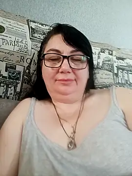 Snapshot of MariSwan222 chatting on June 10, 6:12 am MariSwan222 online show from June 10, 6:12 am