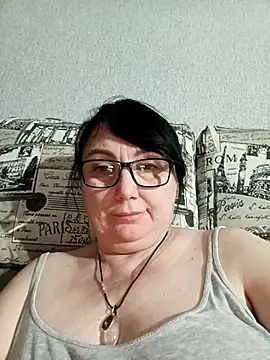 Snapshot of MariSwan222 chatting on June 21, 6:10 pm MariSwan222 online show from June 21, 6:10 pm