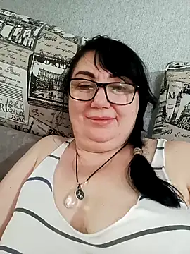 Snapshot of MariSwan222 chatting on July 3, 12:55 pm MariSwan222 online show from July 3, 12:55 pm