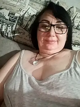Snapshot of MariSwan222 chatting on July 5, 8:38 pm MariSwan222 online show from July 5, 8:38 pm