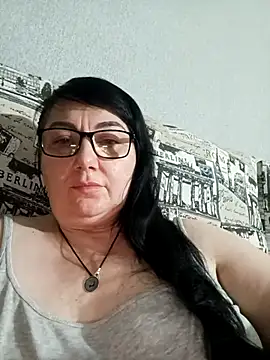 Snapshot of MariSwan222 chatting on July 7, 8:46 pm MariSwan222 online show from July 7, 8:46 pm