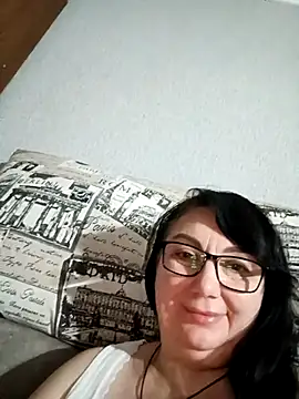 Snapshot of MariSwan222 chatting on July 13, 8:44 pm MariSwan222 online show from July 13, 8:44 pm