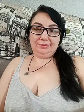 Snapshot of MariSwan222 chatting on July 16, 7:25 am MariSwan222 online show from July 16, 7:25 am