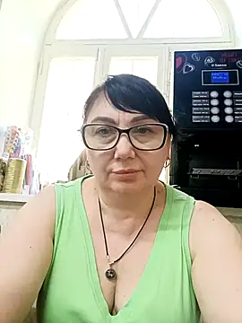 Snapshot of MariSwan222 chatting on July 18, 11:36 am MariSwan222 online show from July 18, 11:36 am