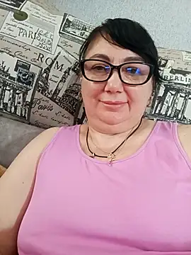 Snapshot of MariSwan222 chatting on July 28, 8:32 am MariSwan222 online show from July 28, 8:32 am
