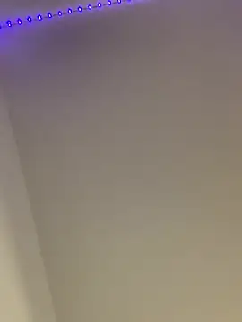 Melissaa00 online show from March 11, 12:00 pm