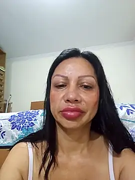 Snapshot of Grace_Velvet chatting on May 9, 9:58 am Grace Velvet online show from May 9, 9:58 am