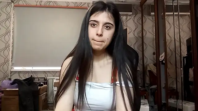 WaltraudPattie online show from February 6, 1:54 am