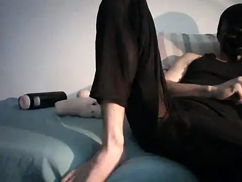 Snapshot of Mikki9233 chatting on March 7, 4:26 pm Mikki9233 online show from March 7, 4:26 pm